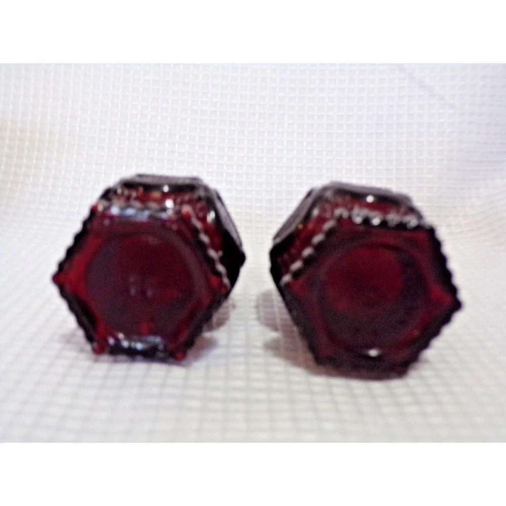 The Unbranded Brand vintage ruby